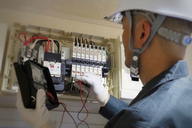 分電盤（ブレーカー）の交換・増設